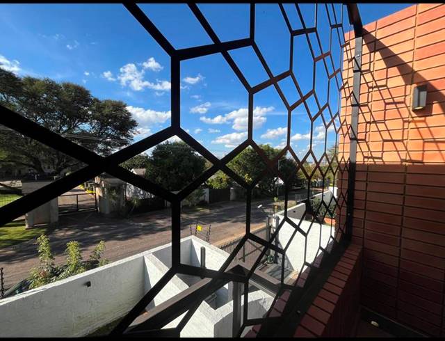 3 BEDROOM PROPERTY TO RENT IN HAZELWOOD